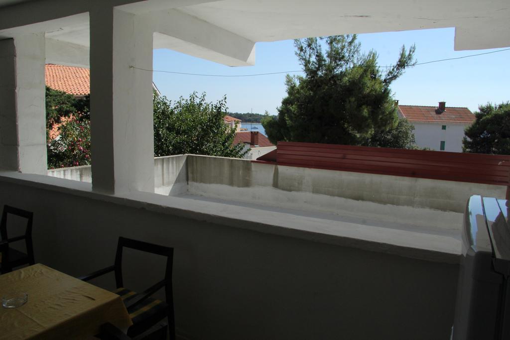 Novalja Guesthouse Economy Rooms 外观 照片