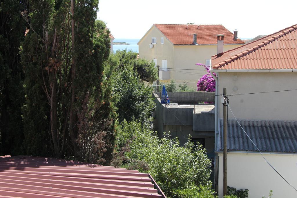 Novalja Guesthouse Economy Rooms 外观 照片